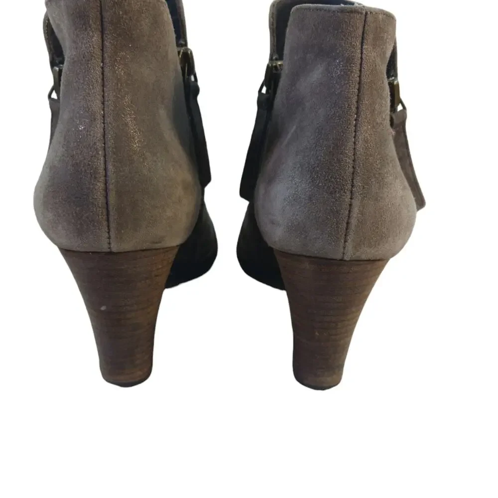 Paul Green Malibu Sliced Booties GUC $450 size 6.5  US 9     FS2036
